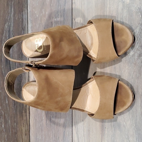 Gianni Bini Women Leather ankle strap  block heels shoes sandals - Picture 4 of 12